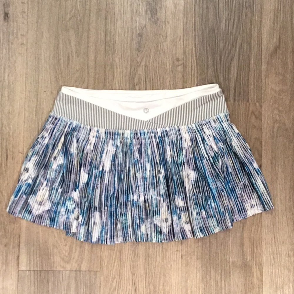 lululemon Blurry‎ Belle Multi Pleated Tennis Skort Time To Shine Swift Ultra 6 - Picture 3 of 9